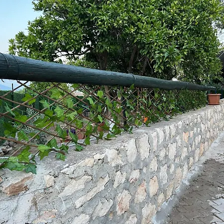 Hotel Artemis Deluxe Apart *